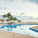 Ocean View Terrace, Beach And Pool Brisas Cancun Hotel Zone