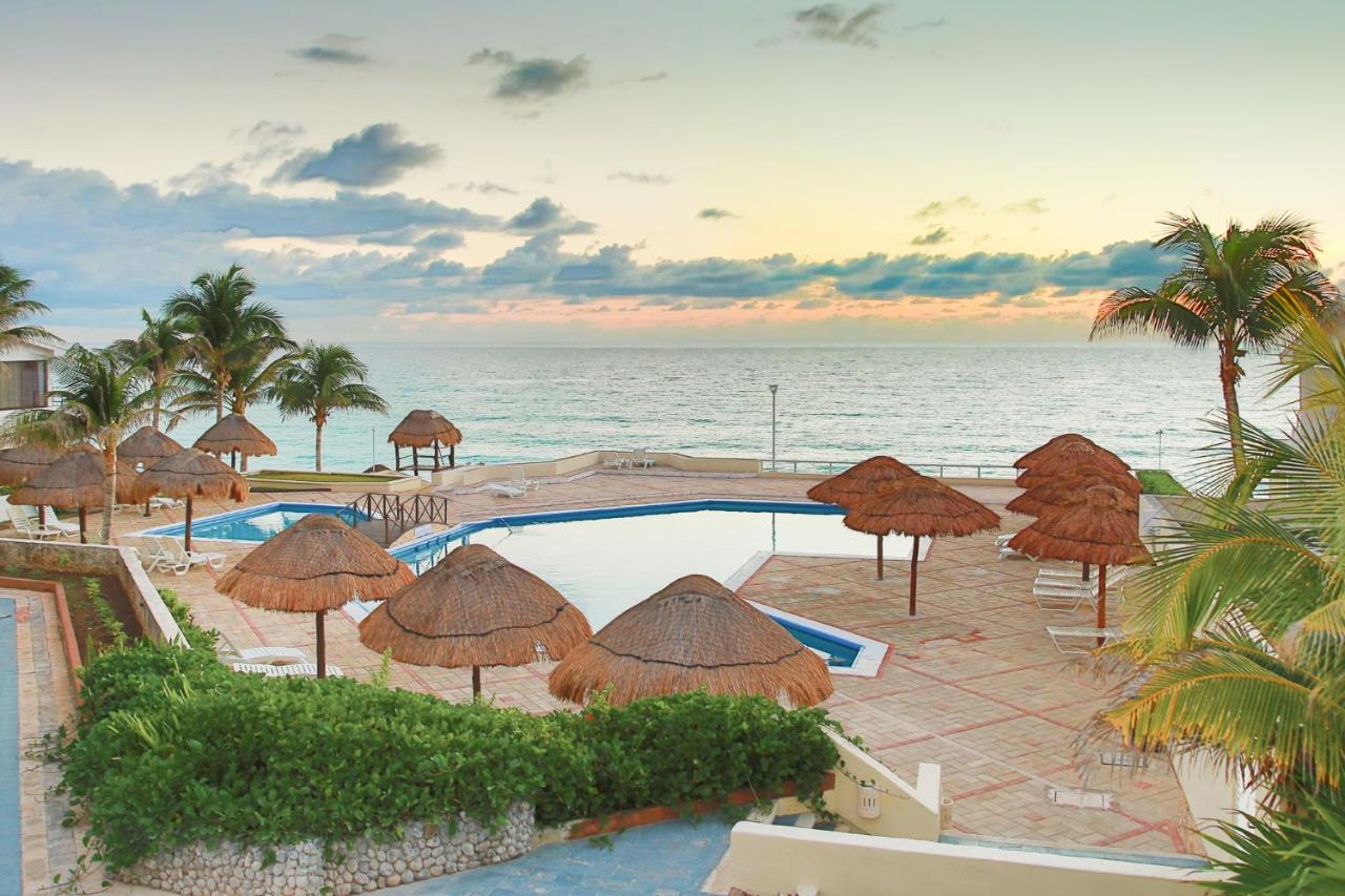 Ocean View Terrace, Beach And Pool Brisas Cancun Hotel Zone